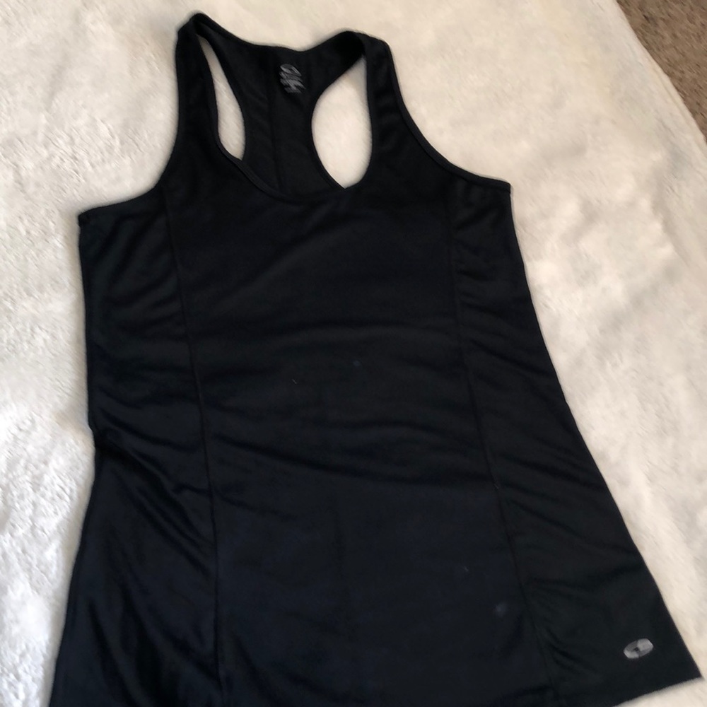 sleeve less top